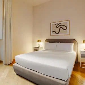 https://lovely-trevi-suites-by-sonder.it-romehotels.com